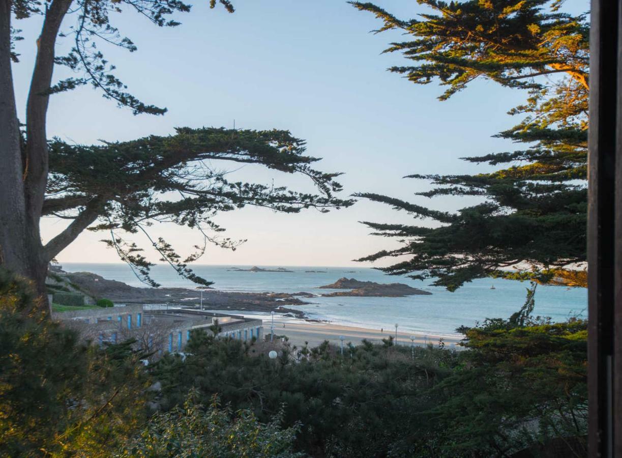 La Pinede Villa Dinard Exterior photo
